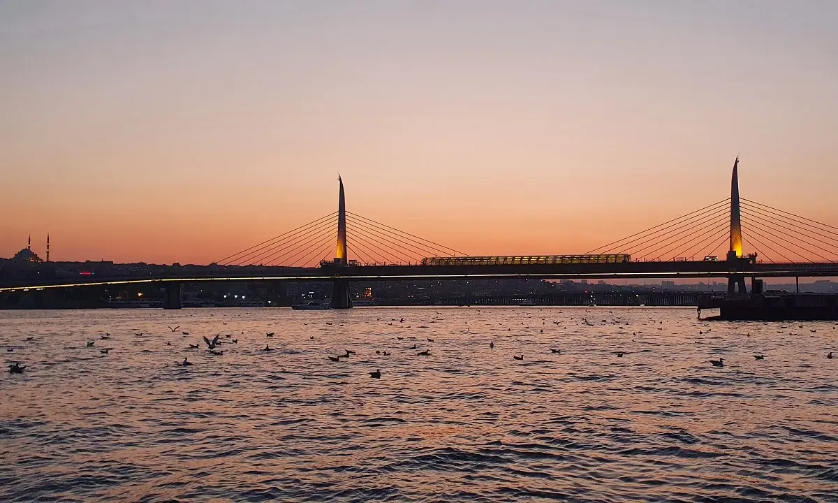 Sunset over the Golden Horn bridge